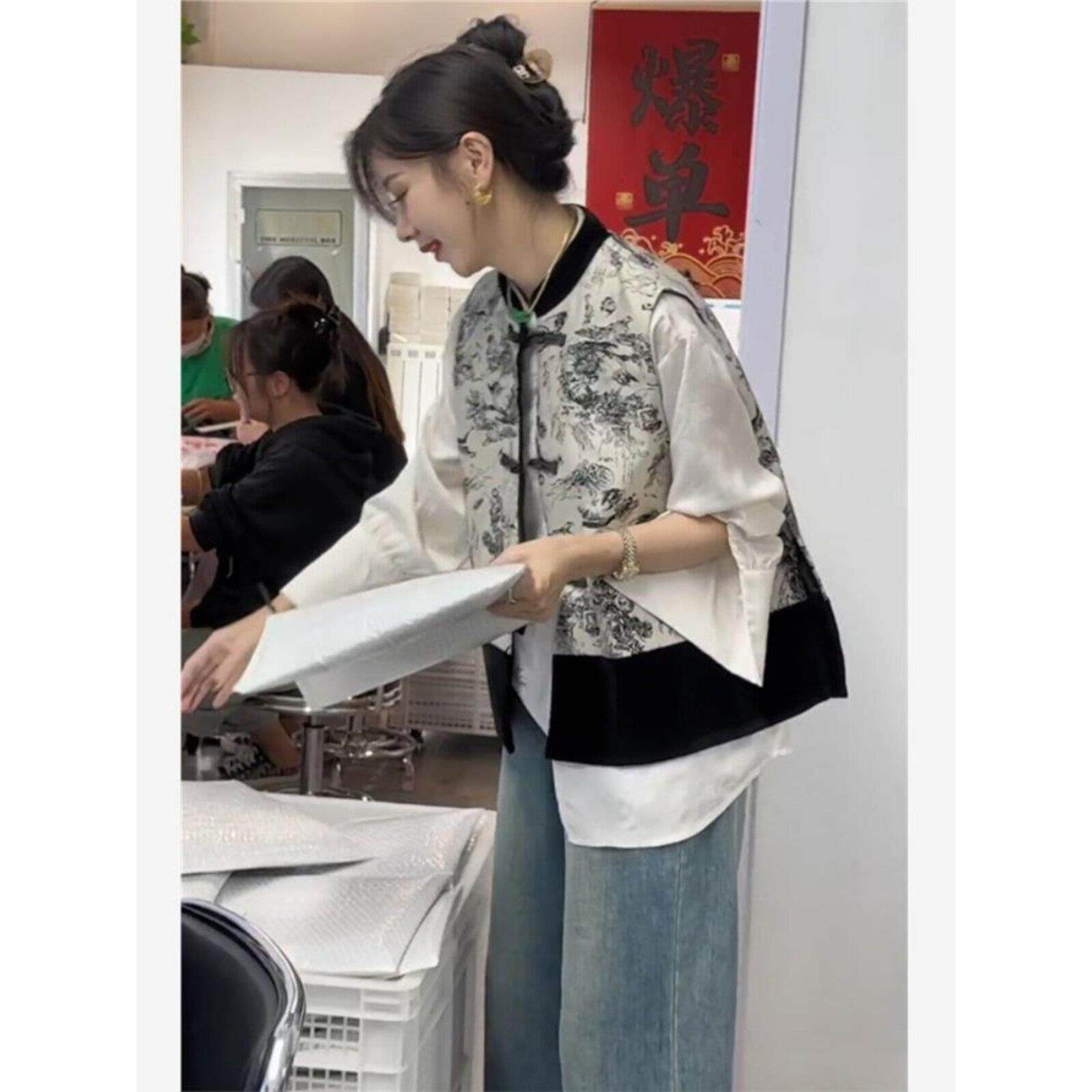 Dgvv真丝中国风背心女式春秋短款中国风刺绣宽松高档背心背心外穿