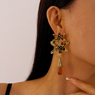 Flower tassel earrings 复古做旧金属感花朵水滴流苏银针耳环女