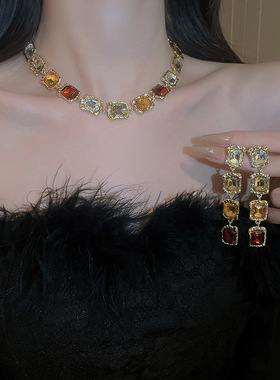 Diamond studded necklace 复古轻奢镶钻方形hoker颈链宫廷风项链