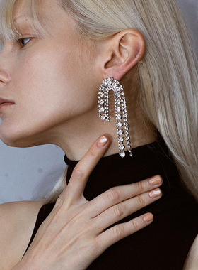 Asymmetric U-shaped earrings 欧美满钻不对称U形银针耳坠耳环女