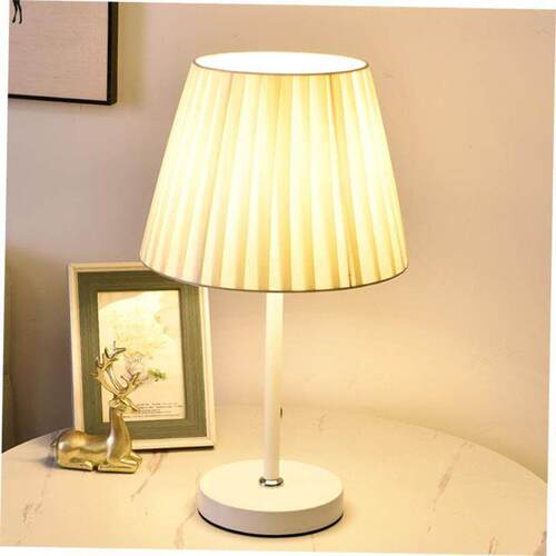 Warm Bedroom Bedside Lamp Eye Protection Romantic Table Lamp