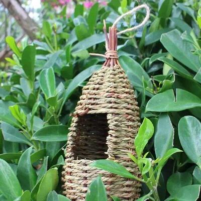 Grass Handwoven Straw Bird Nest Parrot Hatching Outdoor