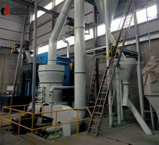 小型矿石雷蒙磨粉机 水镁石氧化镁磨粉机 膨润土铁矿石粉碎机