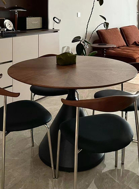 意式实木靠背牛角椅中复古设计师创意餐桌椅子小户型简约书桌椅凳