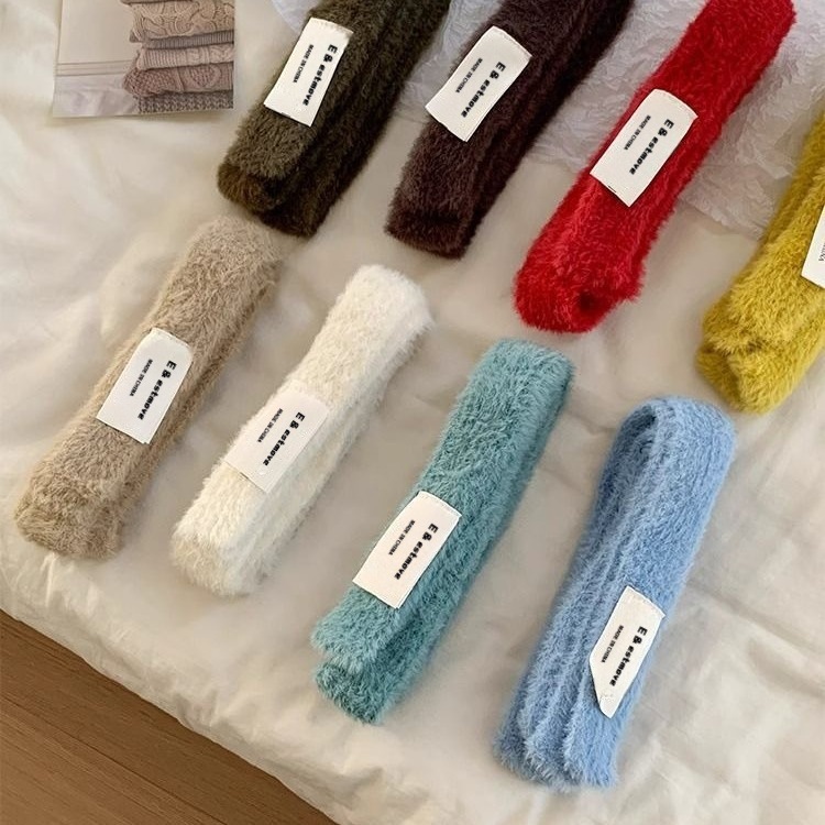 纯色细窄长条毛绒细围巾女韩系秋冬辣妹小巧针织细条围脖装饰外搭