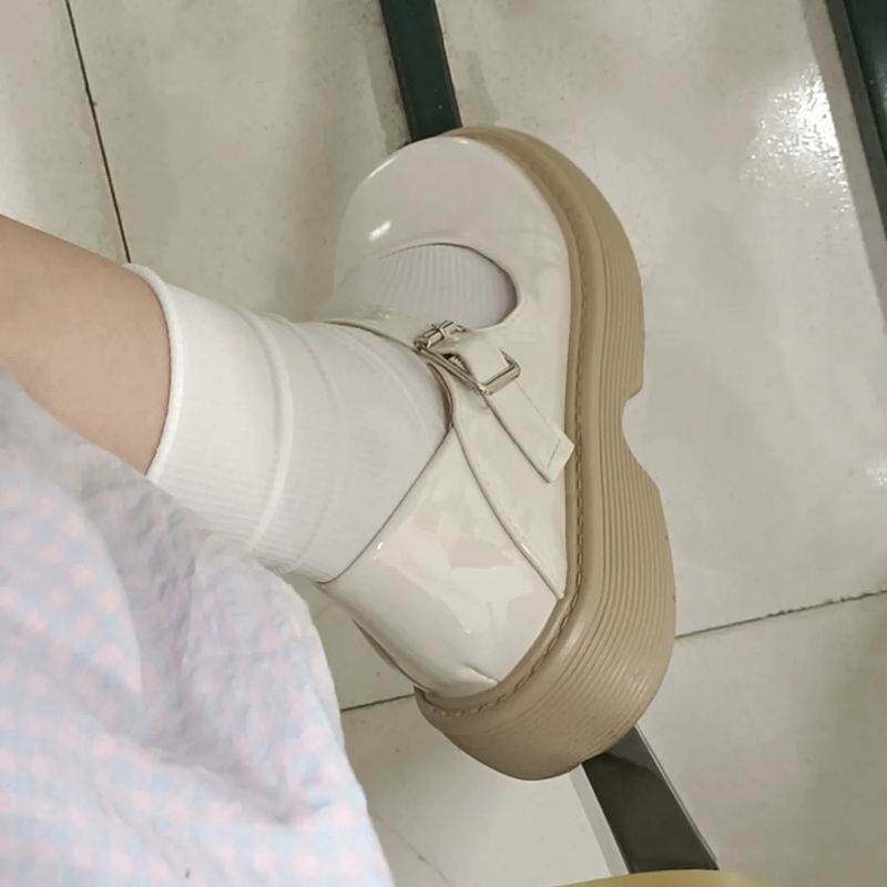 甜酷玛丽珍小皮鞋漆皮厚底日系甜酷jk凉鞋圆头学院温柔风白色浅口