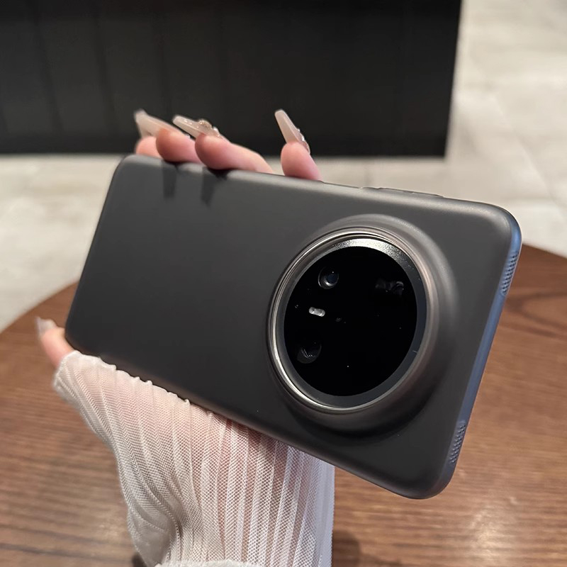 适用于华为mate70树脂手机壳