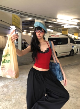 Se flatter 心动叠穿 微透挂脖背心低领口弹力针织冰丝条纹