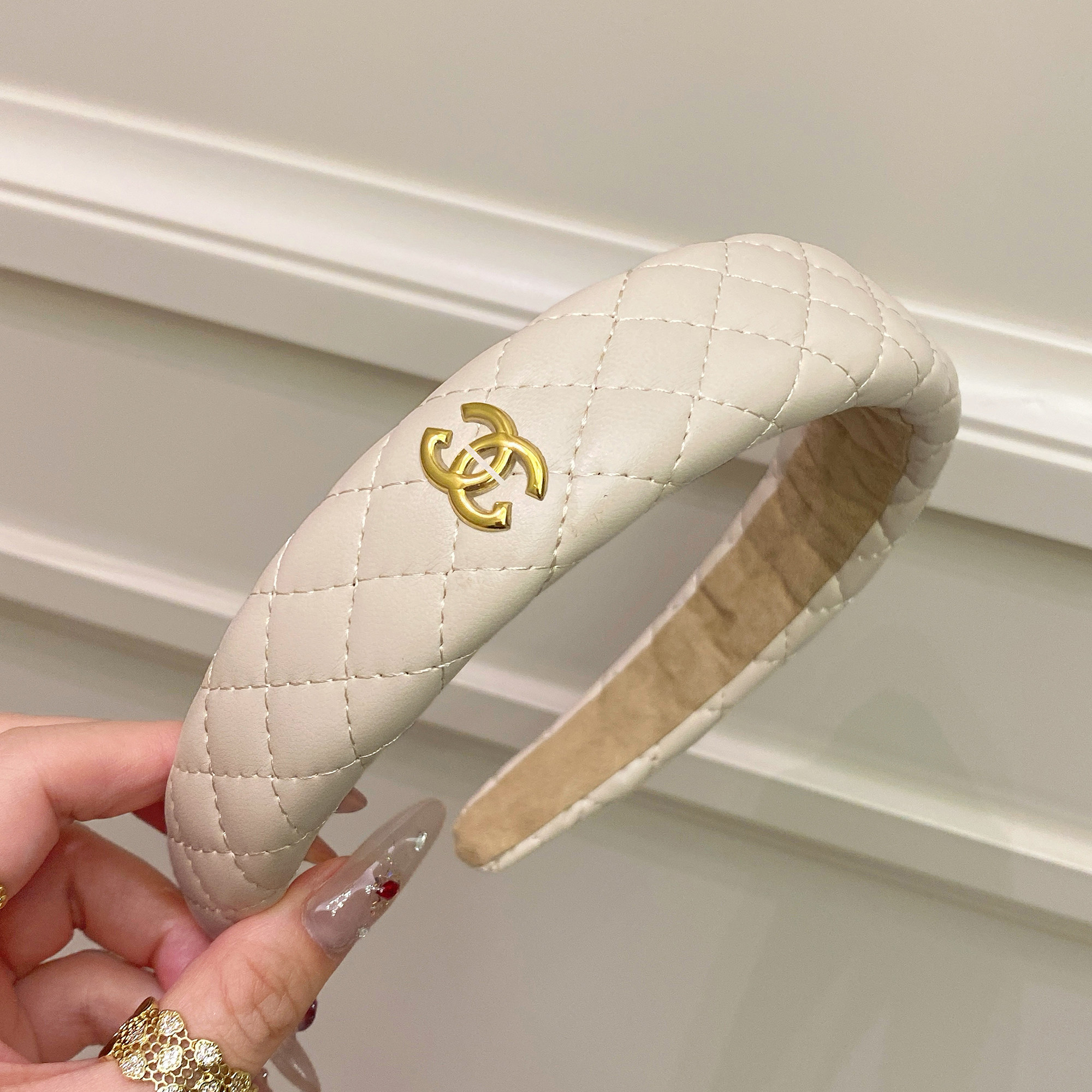 小香风pu皮质发箍女菱形格纹头箍