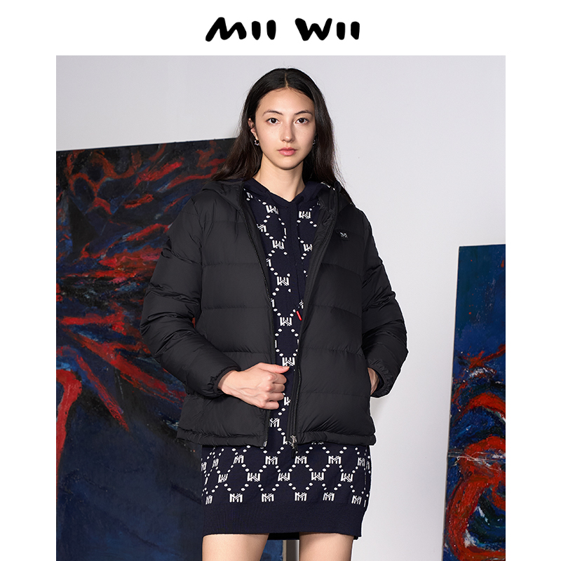 MIIWII/末·未黑色连帽短羽绒