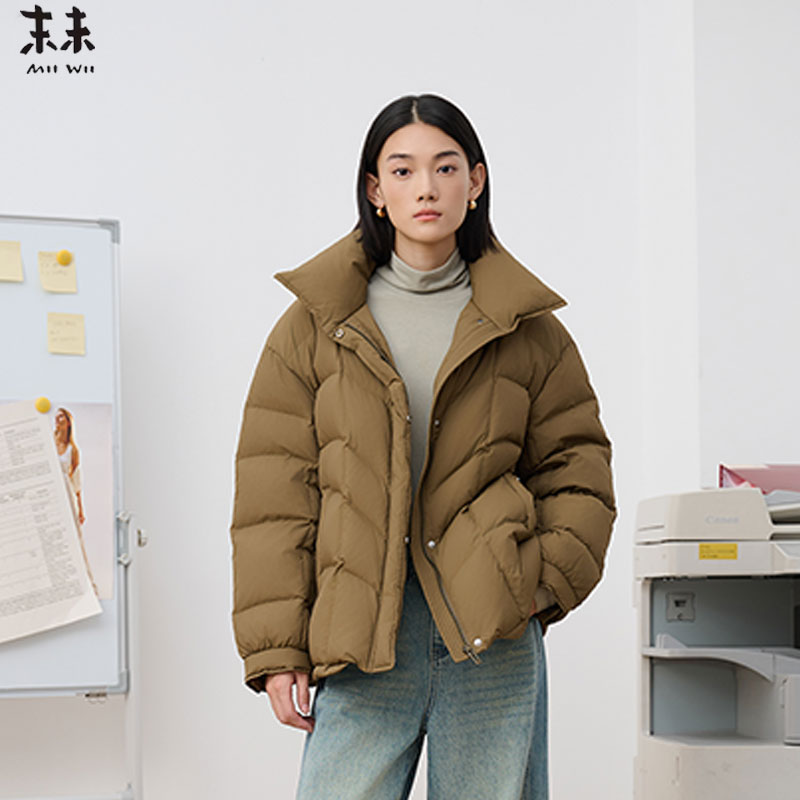 MIIWII末未25冬芥绿色立领短款保暖龟背羽绒服通勤外套女R254216