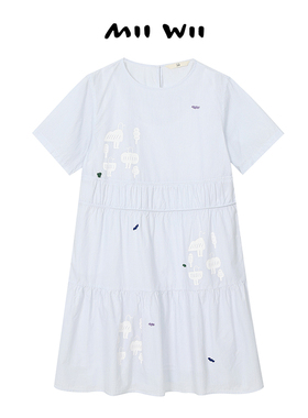 【断码清仓】MIIWII末未23夏浅蓝拼褶可爱印图全棉连衣裙L232500