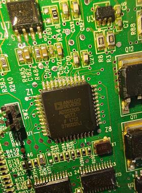 AD2S1205WSTZ 新能源电机控制器MCU指示旋变解析易损芯片 现货