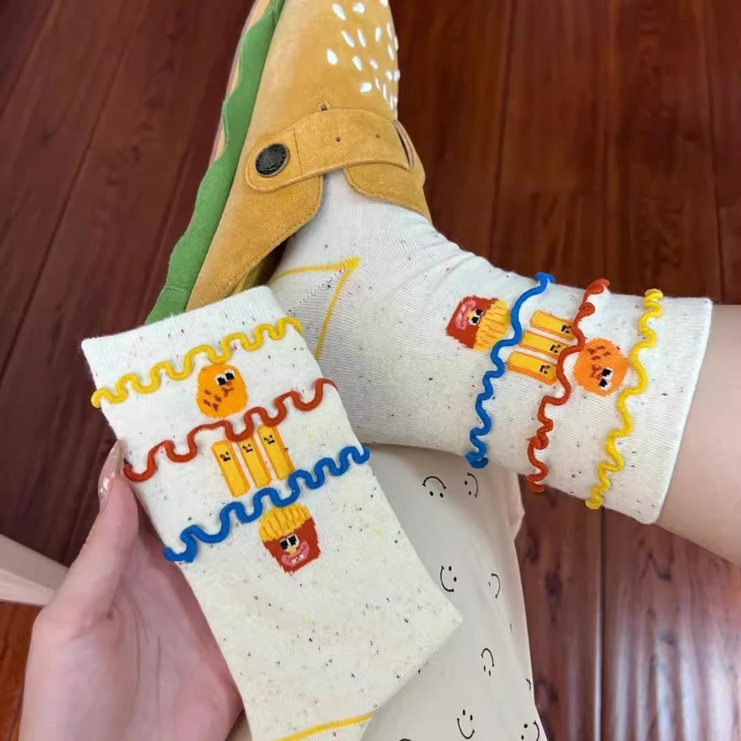搞怪袜子网红款薯条袜子女秋冬新款卡通中筒袜纯棉吸汗日系长筒袜