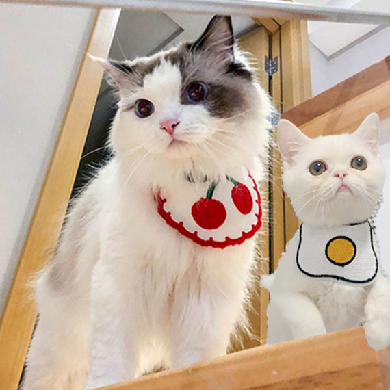 宠物猫咪狗狗口水巾围脖围兜可爱卡通刺绣围巾围嘴可调节