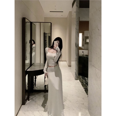 JAYKY YANG【软糯奏曲】长袖U领短上衣修身高腰大裙摆半身裙套装