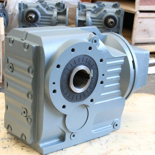 空心轴伞齿轮减速机KA37-3KW-4P-6.8减速器耐磨性好