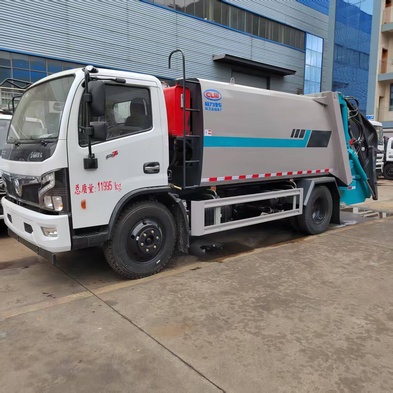 国六东风福瑞卡云内170马力10方压缩垃圾车8档变速箱8.25钢丝胎