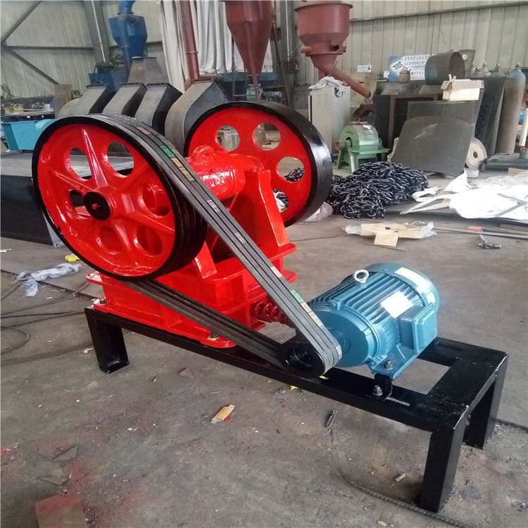 150*250鄂破机 家用小型鄂式破碎机价格 矿用颚式粉碎机