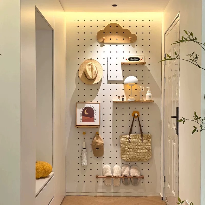 实木洞洞板入户玄关墙面置物架