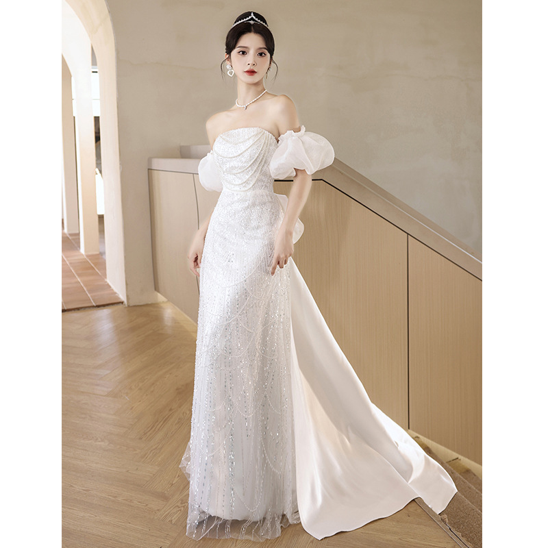 白色订婚礼裙晚礼服女高端轻奢小众轻婚纱2025新款晨袍高级感