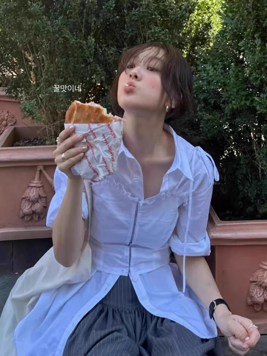 长袖衬衫fletta蕾丝边假两件