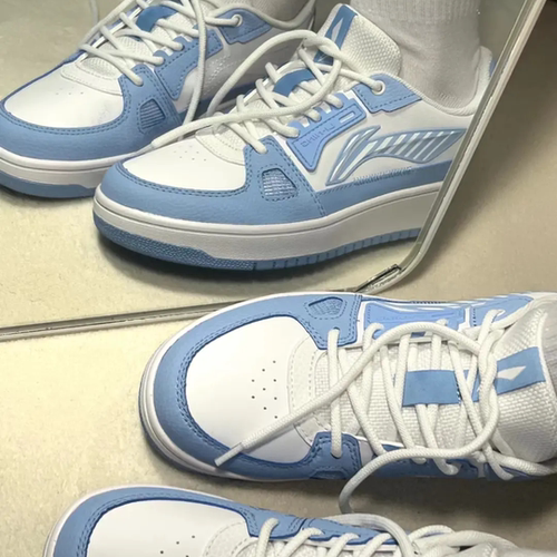 李宁童鞋儿童运动鞋板鞋