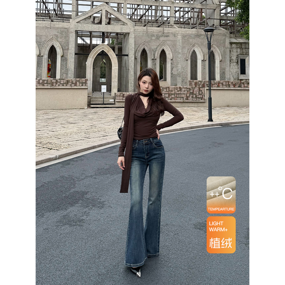 王家有鱼加绒新款25年秋冬复古蓝中高腰不贴腿微喇显瘦牛仔裤女