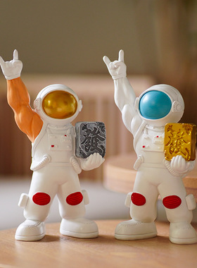【特价】肌肉太空人宇航员摆件前台家居桌面办公室装饰树脂工艺品