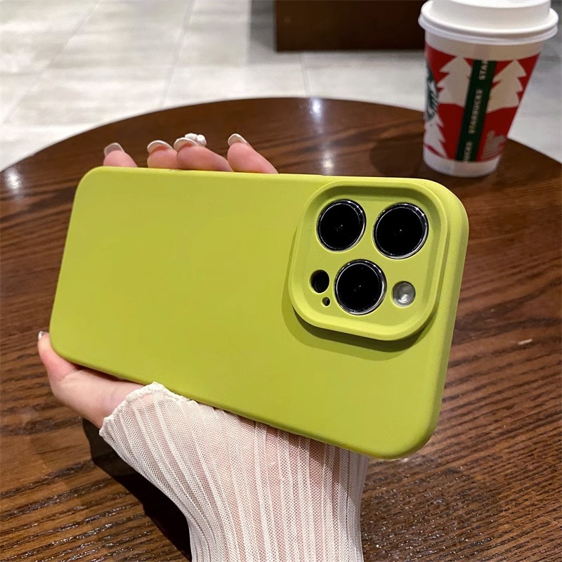 软糯撸猫手感苹果16手机壳新款液态硅胶高级感适用iPhone15pro液体橡皮擦12/17promax镜头全包14plus女生耐脏