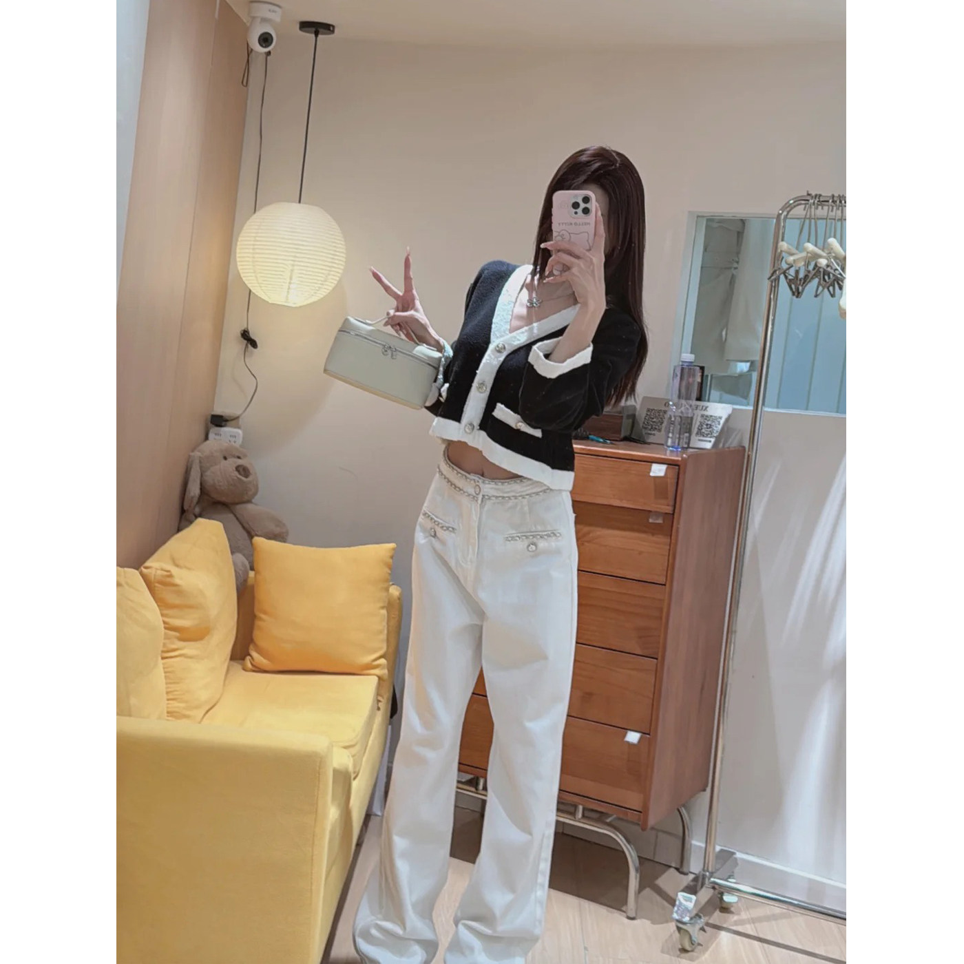 韩版白色高腰直筒牛仔裤女冬季2025新款加绒加厚高腰显瘦阔腿长裤