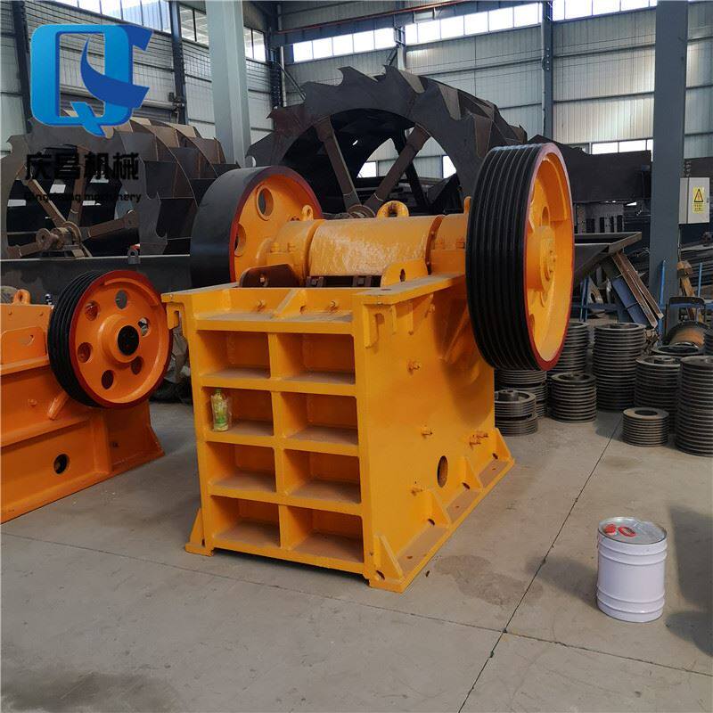 铌钽矿颚式小型石子粉碎机带架子鄂式破碎机硅石鹅卵石鄂式粉碎机