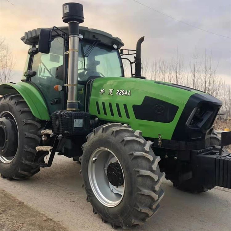 云南用多缸拖拉机多缸农用四驱拖拉机 1804爬山王拖拉机