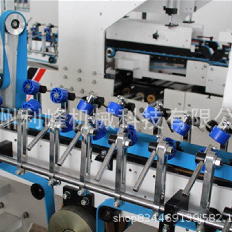 全自动纠偏瓦楞盒单边贴糊盒机粘合纸盒设备性能稳定