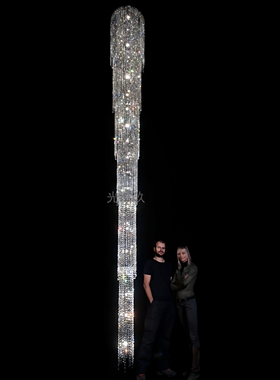 现代简约loft复式旋转楼梯水晶长款流苏装饰轻奢高级感挑高吊灯