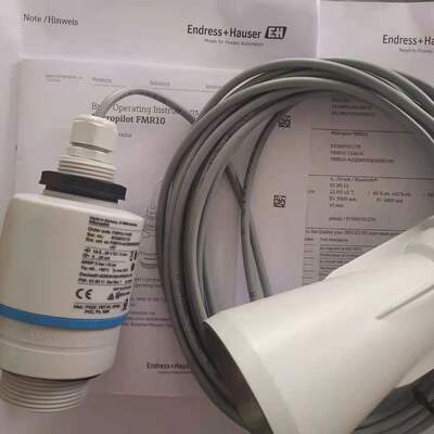 FMR10进行连续非接触式物位测量FMR10-AAQBMWDEWFE2+R7