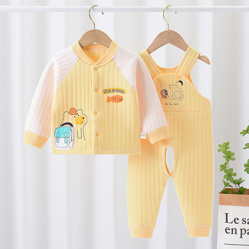 新款婴幼儿背带两件套三层保暖春秋加厚开档男女宝宝内衣连体套装