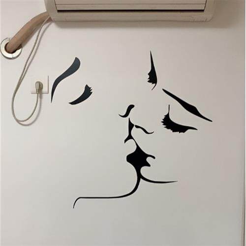 ins风情侣亲吻温馨浪漫墙贴纸创意房间布置卧室床头装饰墙壁贴