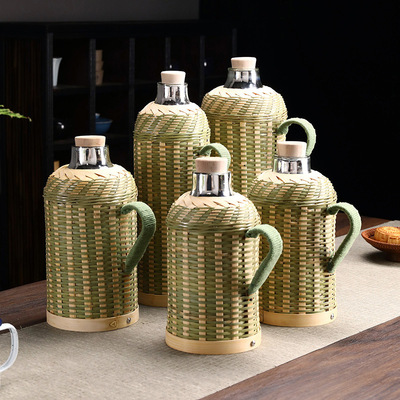 Bamboo woven hot water bottle for home use, handmade bamboo green, Chinese retro tea room, restaurant, large capacity i