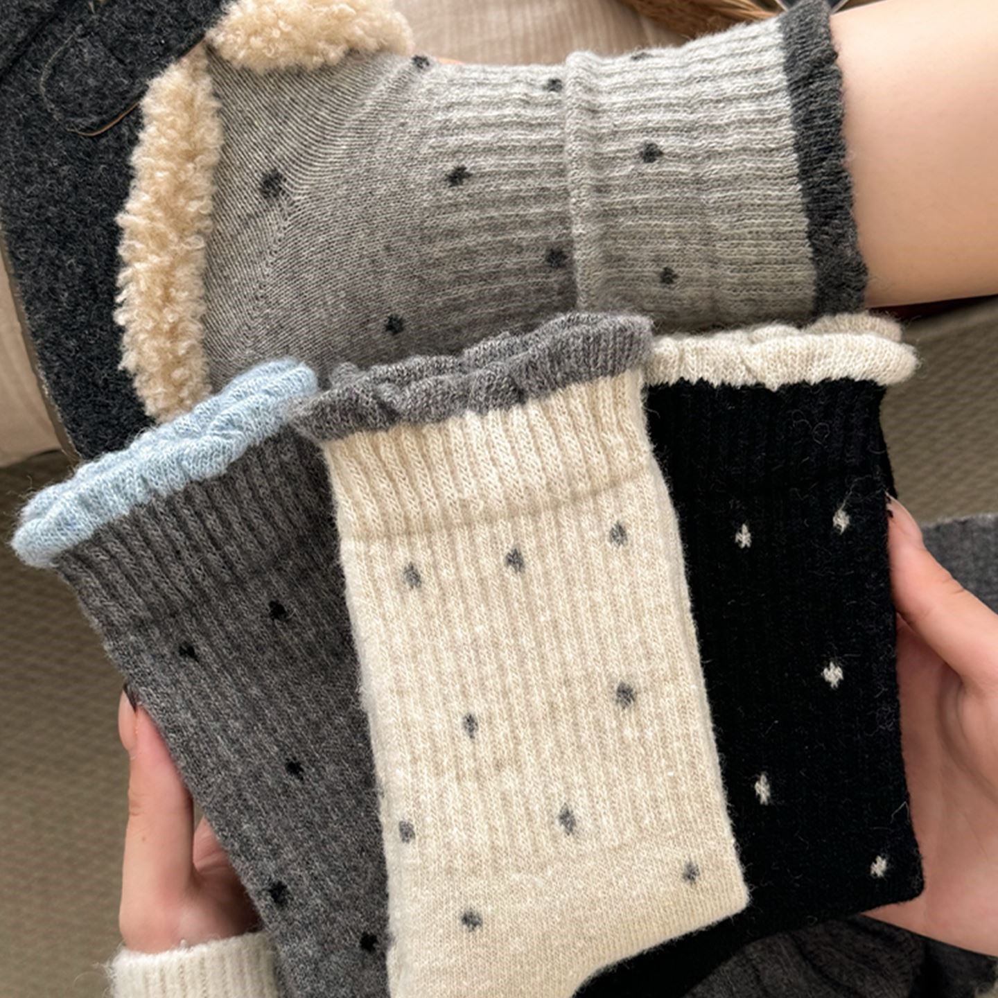 波点袜子女中筒袜秋冬季棉保暖加厚长袜配勃肯鞋冬天堆堆袜