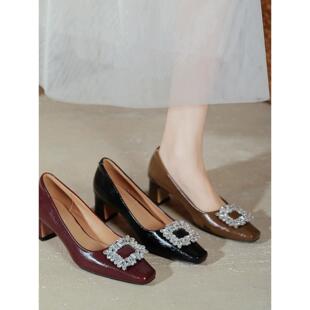 香港方头高跟鞋女粗跟2025新款春秋百搭水钻方扣中跟浅口真皮单鞋