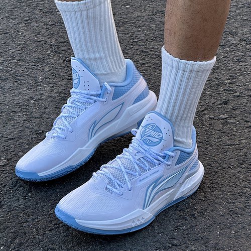 LiNing李宁 轻速3mid 䨻科技 稳定轻便透气回弹抗扭抓地篮球鞋