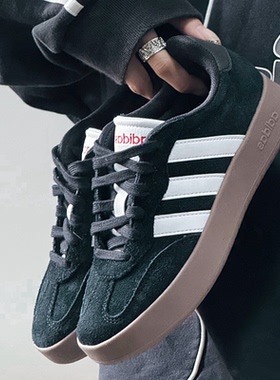 adidas BARREDA T头鞋 舒适百搭 休闲系列 耐磨 低帮德训鞋黑白色