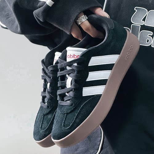 adidas BARREDA T头鞋 舒适百搭 休闲系列 耐磨 低帮德训鞋黑白色