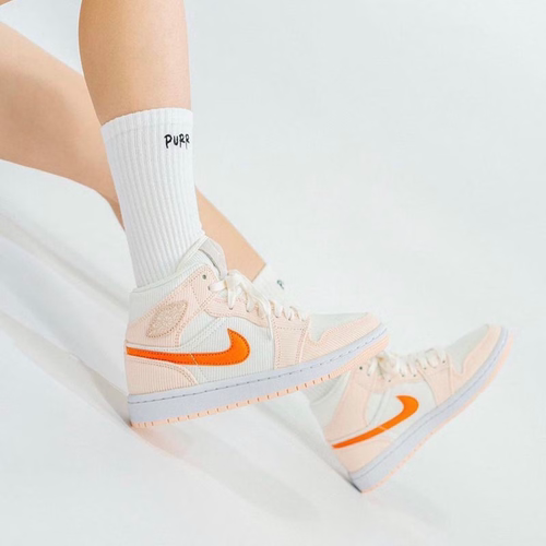 Nike/耐克轻便透气运动鞋