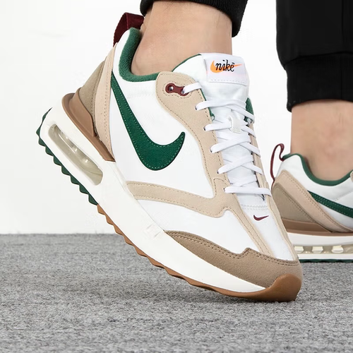 耐克男休闲鞋复古老爹鞋