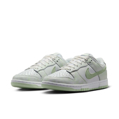 耐克Nike 女子运动鞋 Dunk NIKE Low IB4647 131