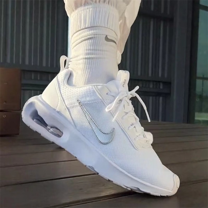 耐克女AIR MAX复古老爹鞋气垫缓震休闲鞋耐磨跑步鞋 DV5695-100