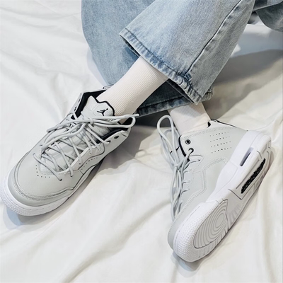 耐克休闲鞋女AirJordan篮球鞋