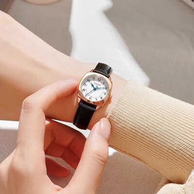 聚利时手表女款简约优雅小众百搭